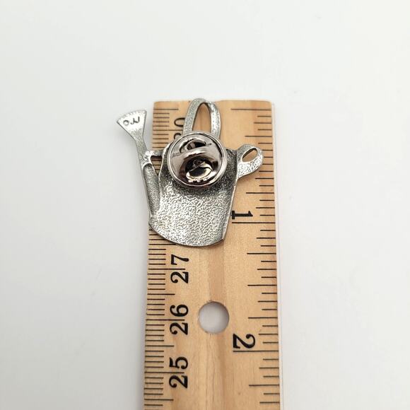 Set of 3 Pins Brooch Signed JJ Jonette Vintage Silver Toned Gardening Tools - Picture 10 of 10